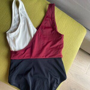 Solid & Striped one-piece swimsuit NWOT XS